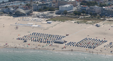 Strandoase Treichel Der barrierefreie Strandkorbvermieter "Strandoase Treichel" in Warnemünde