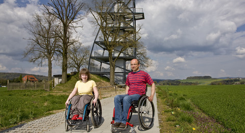 barrierefreier Aussichtsturm in Rathmannsdorf barrierefreier Aussichtsturm in Rathmannsdorf in der Saechsischen Schweiz