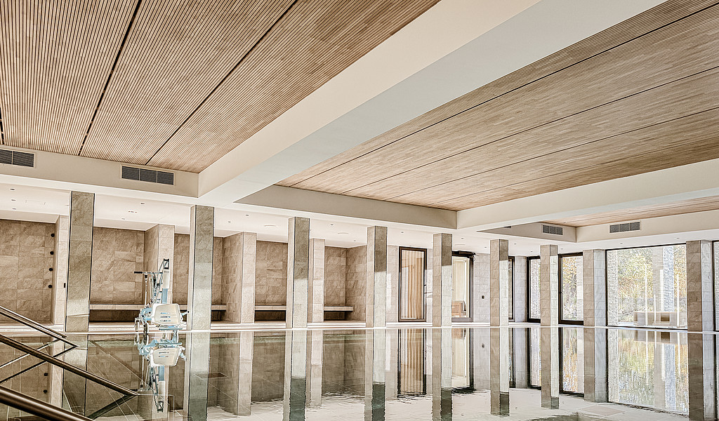 Moderne Architektur und hochwertige Thalasso-Anwendungen erwarten einen im THALASSO MEERES SPA - © Wangerland Touristik © Wangerland Touristik