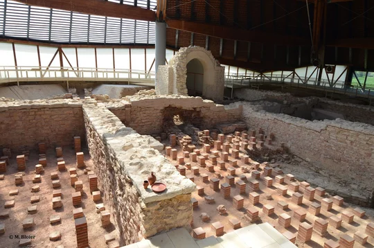 Die Römischen Thermen im Weißenburg sind auch für Rollstuhlfahrer zugänglich. Die Römischen Thermen im Weißenburg sind auch für Rollstuhlfahrer zugänglich.