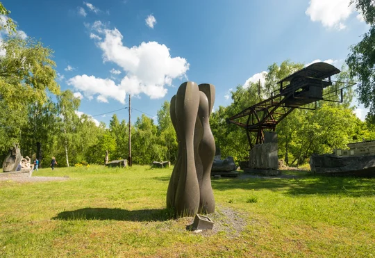Skulptur im Mayener Grubenfeld