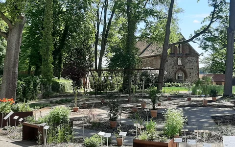 Garten des Buches Garten des Buches