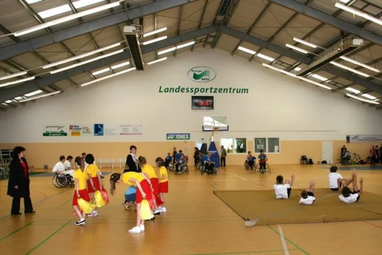 Dreifelderhalle Elxleben