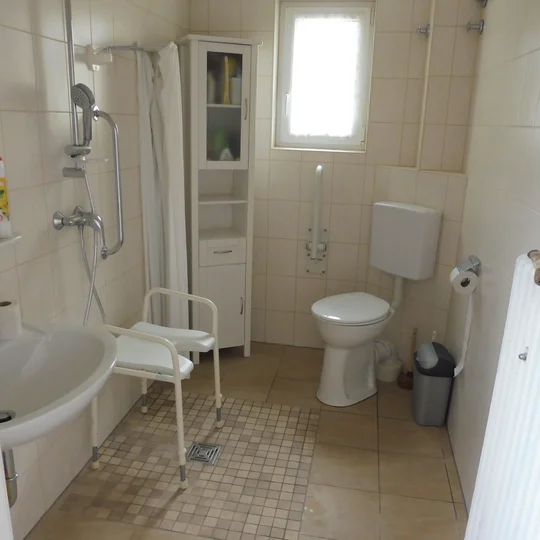 Badezimmer Ferienwohnung "Alte Schneiderei" Ansicht des Badezimmers der Ferienwohnung "Alte Schneiderei"
