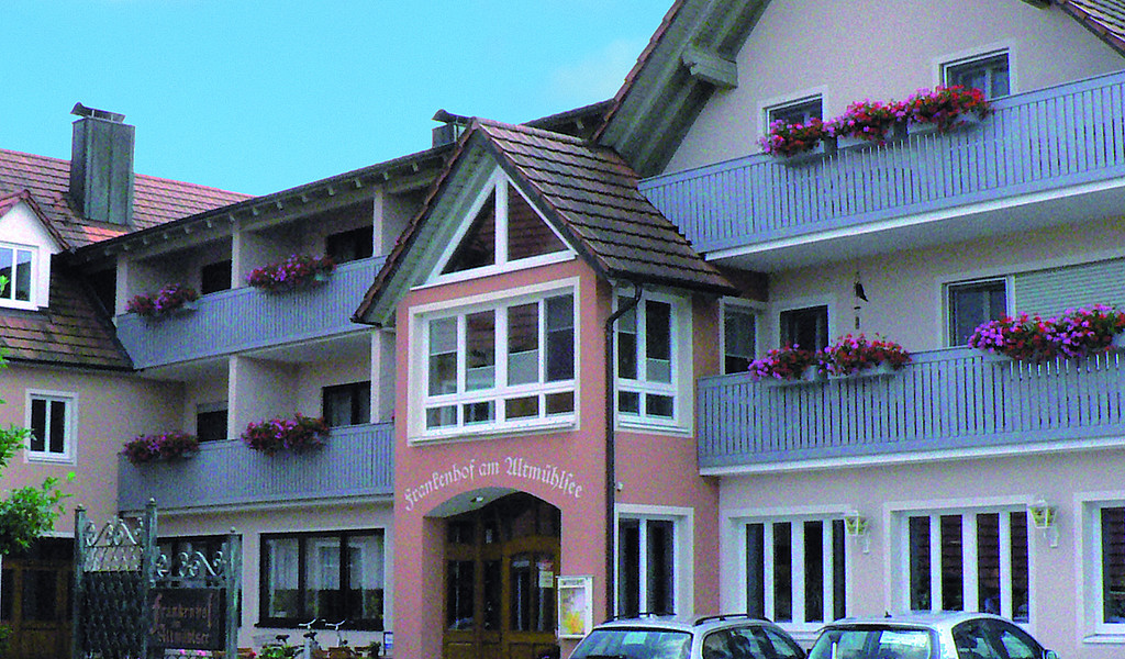 - Außenansicht des Gasthofs "Frankenhof"
 Außenansicht des Gasthofs "Frankenhof"