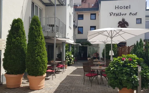 Terrasse Pfälzer Hof