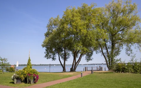 Der barrierefreie Kurpark in Bad Zwischenahn