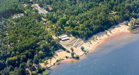 Rollstuhlrampe am Strand Familienpark Großkoschen