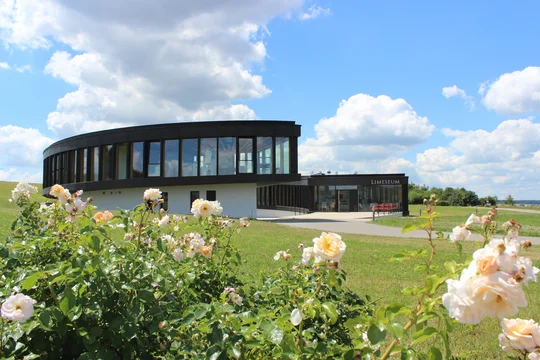 Das Limeseum im Römerpark Ruffenhofen gibt Einblicke in das UNESCO-Welterbe Limes. Das Limeseum im Römerpark Ruffenhofen gibt Einblicke in das UNESCO-Welterbe Limes.
